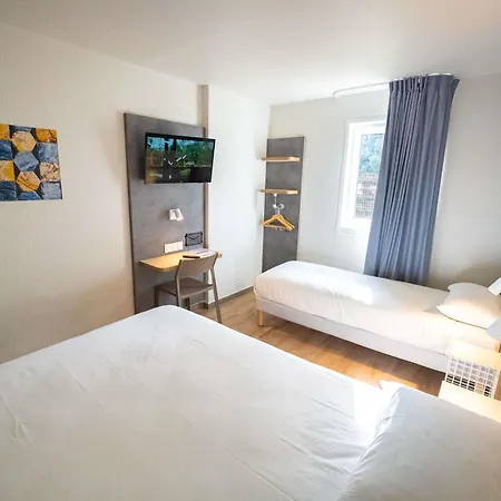 ibis budget Orange Centre-3